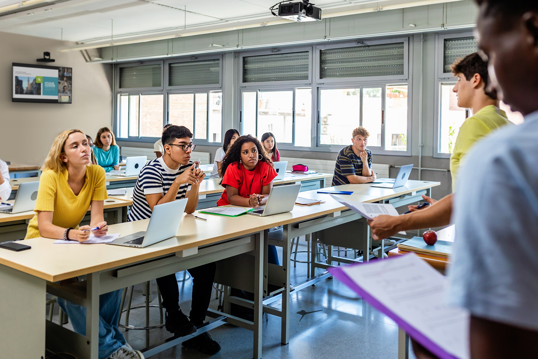Crestron - classroom with 1 Beyond i20 used for Presenter Tracking